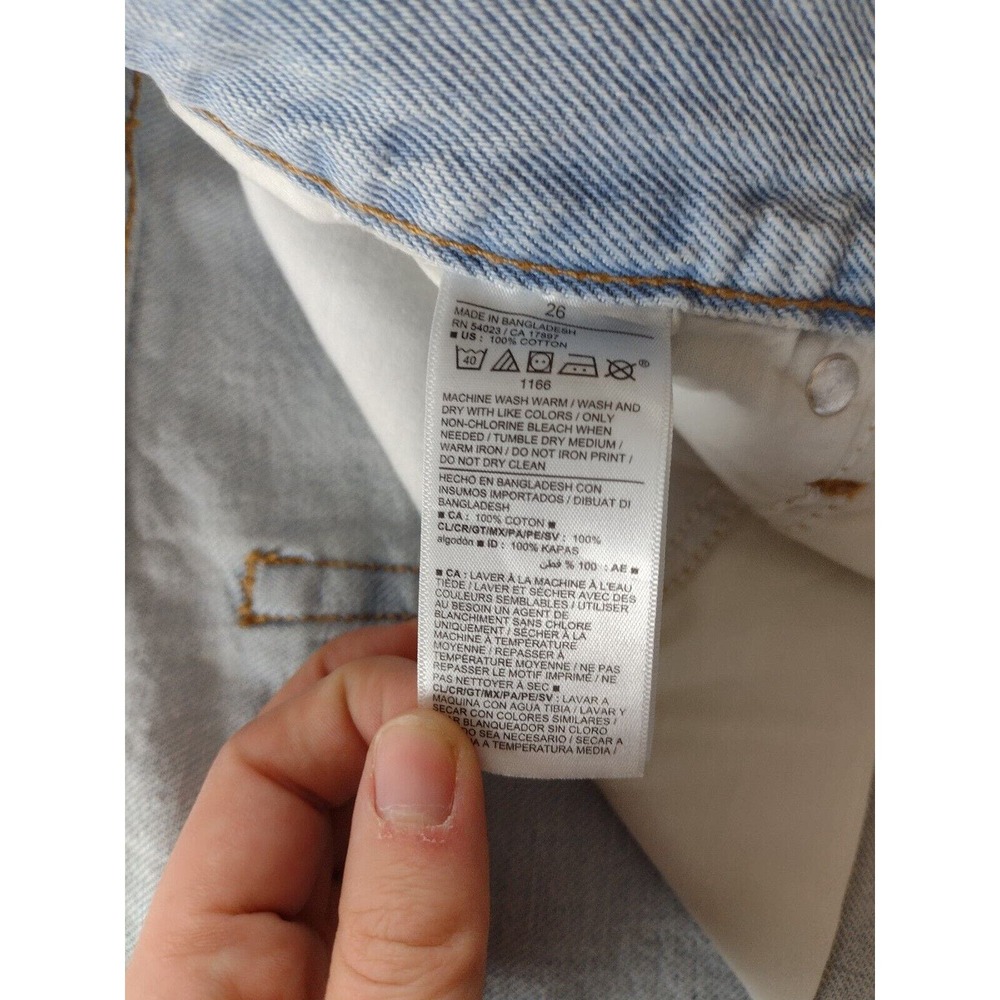 Old Navy Distressed Jean Shorts - Picture 4 of 10